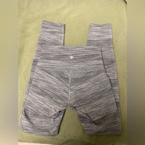 Lululemon light grey high waisted leggings